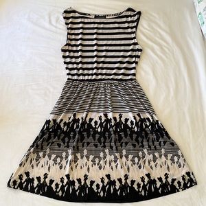 Young Threads, shopping ladies